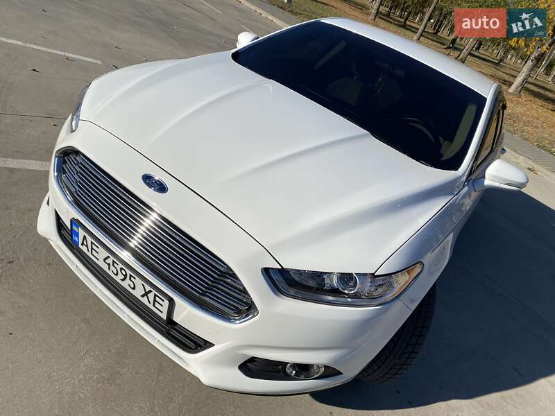 Седан Ford Fusion 2015 в Днепре фото 4 Седан Ford Fusion 2015 в Днепре