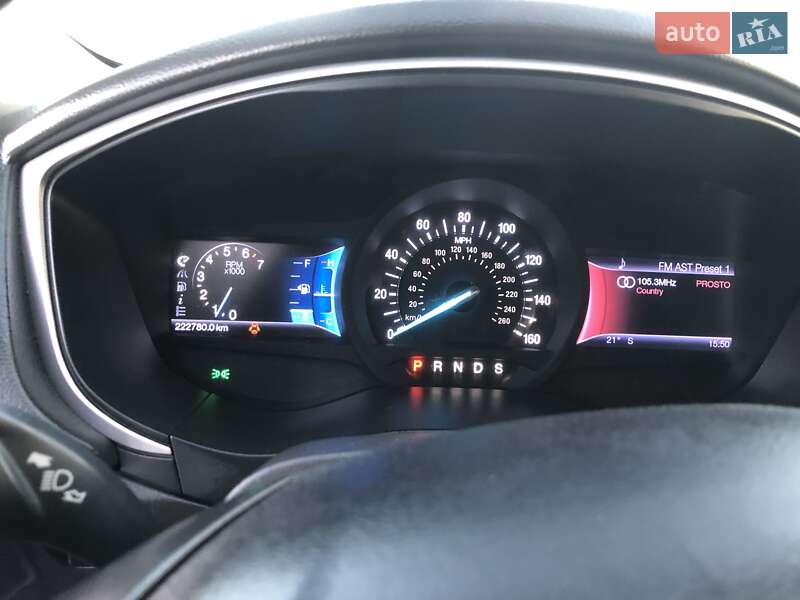 Седан Ford Fusion 2013 в Одесі