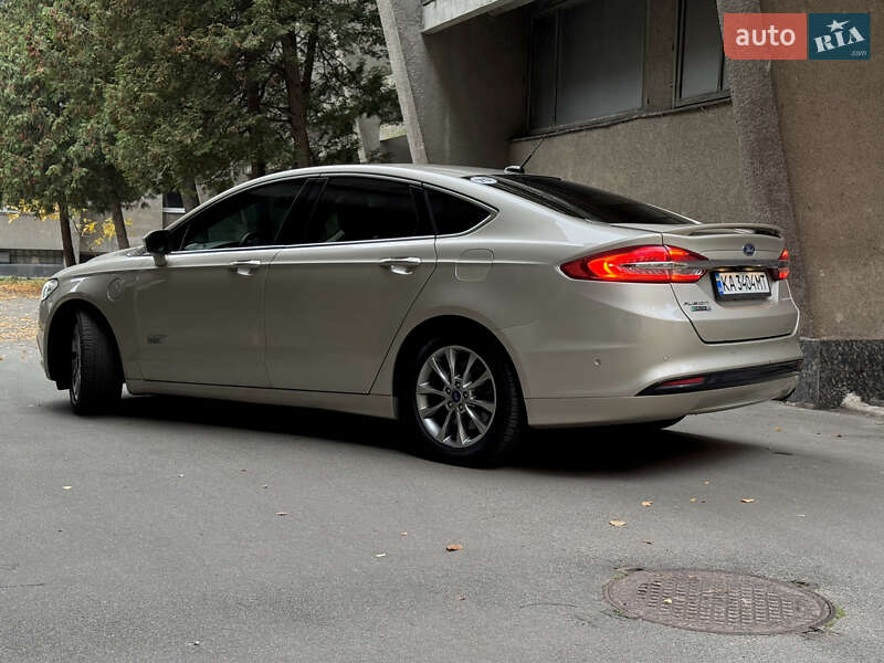 Седан Ford Fusion 2018 в Києві