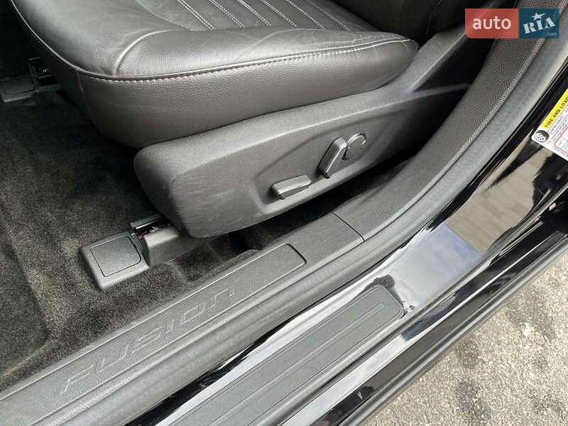 Седан Ford Fusion 2015 в Киеве