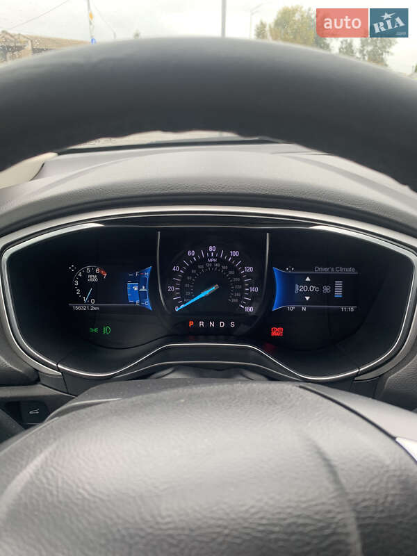 Седан Ford Fusion 2015 в Києві