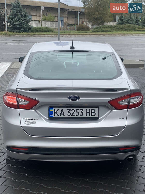Седан Ford Fusion 2015 в Києві