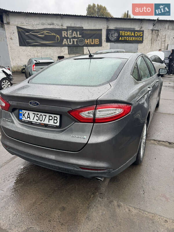 Седан Ford Fusion 2014 в Києві фото 2 Седан Ford Fusion 2014 в Києві