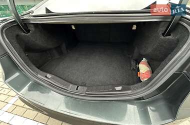 Седан Ford Fusion 2014 в 
