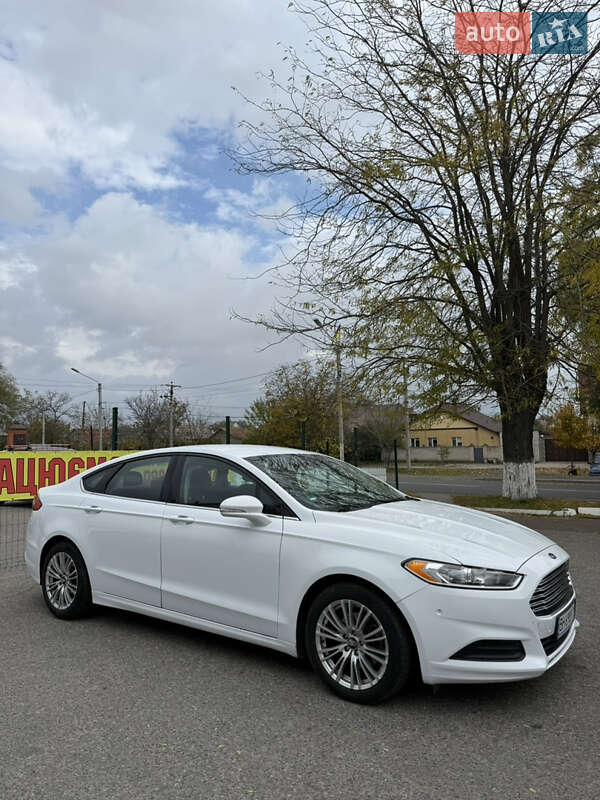 Седан Ford Fusion 2015 в Ізмаїлі фото 3 Седан Ford Fusion 2015 в Ізмаїлі