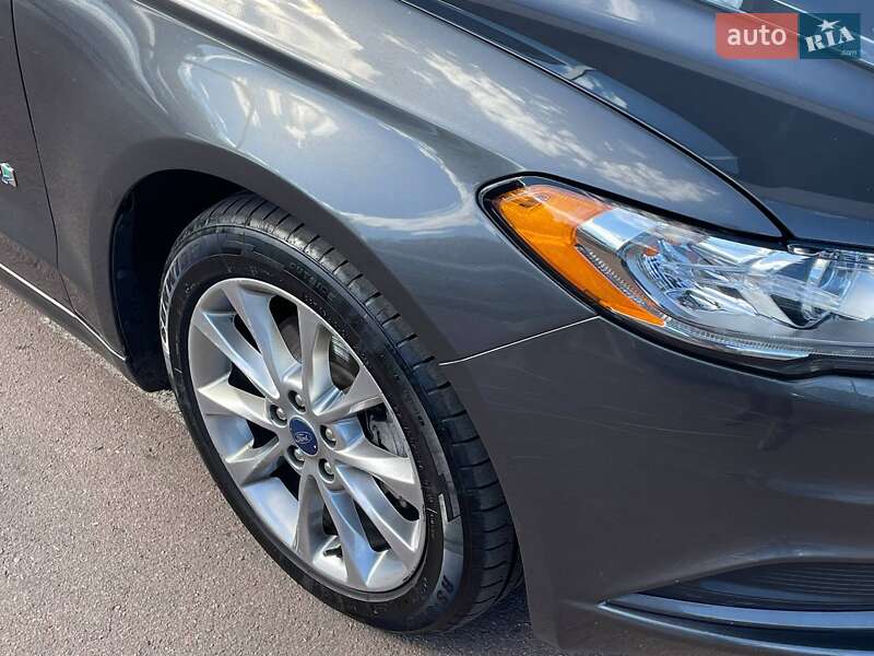 Седан Ford Fusion 2017 в Києві