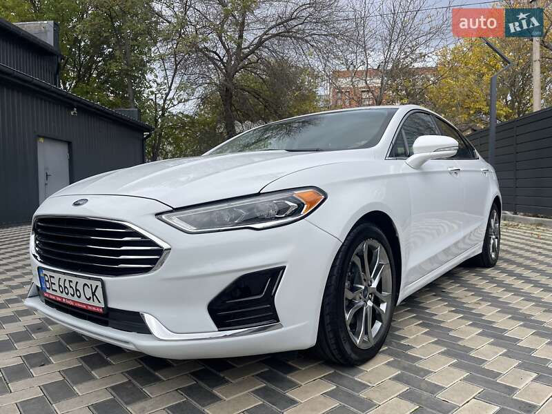 Седан Ford Fusion 2018 в Миколаєві