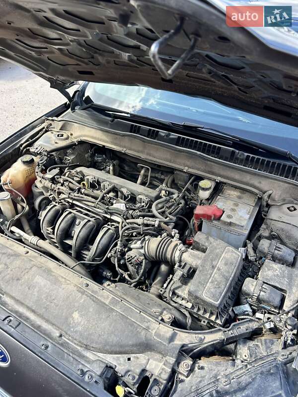 Седан Ford Fusion 2018 в Сумах