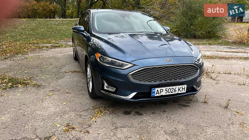 Седан Ford Fusion 2019 в Запорожье