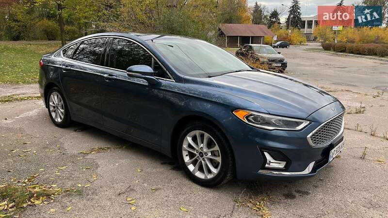 Седан Ford Fusion 2019 в Запорожье