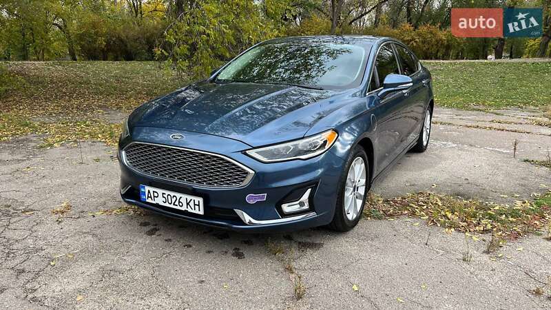 Седан Ford Fusion 2019 в Запорожье