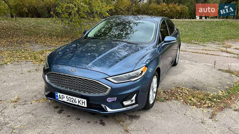 Седан Ford Fusion 2019 в Запорожье
