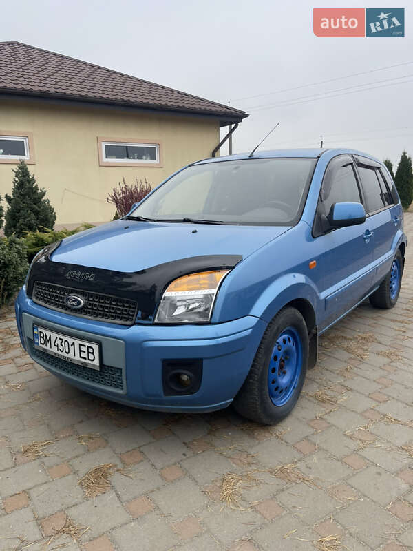 Хетчбек Ford Fusion 2010 в Сарнах фото 8 Хетчбек Ford Fusion 2010 в Сарнах