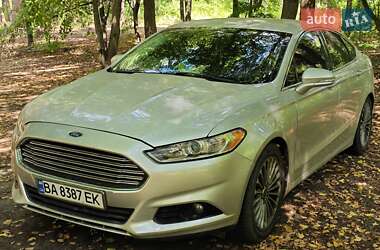 Седан Ford Fusion 2014 в Кропивницькому