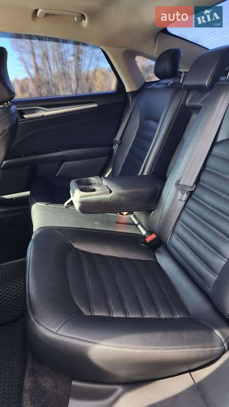 Седан Ford Fusion 2014 в Киеве фото 22 Седан Ford Fusion 2014 в Киеве