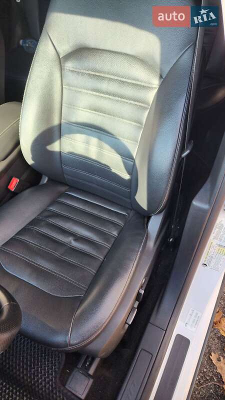 Седан Ford Fusion 2014 в Киеве фото 32 Седан Ford Fusion 2014 в Киеве