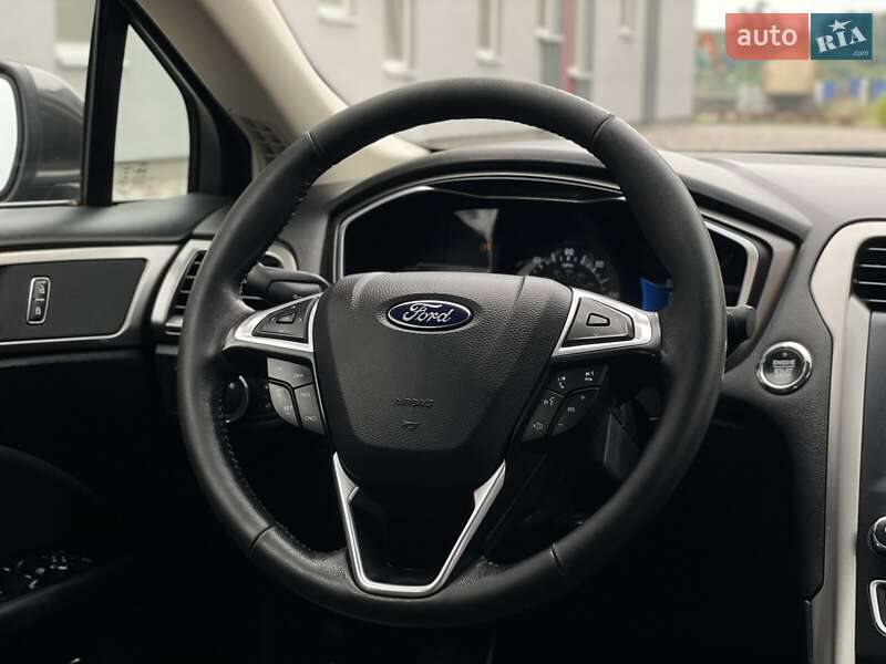 Седан Ford Fusion 2017 в Дніпрі фото 15 Седан Ford Fusion 2017 в Дніпрі