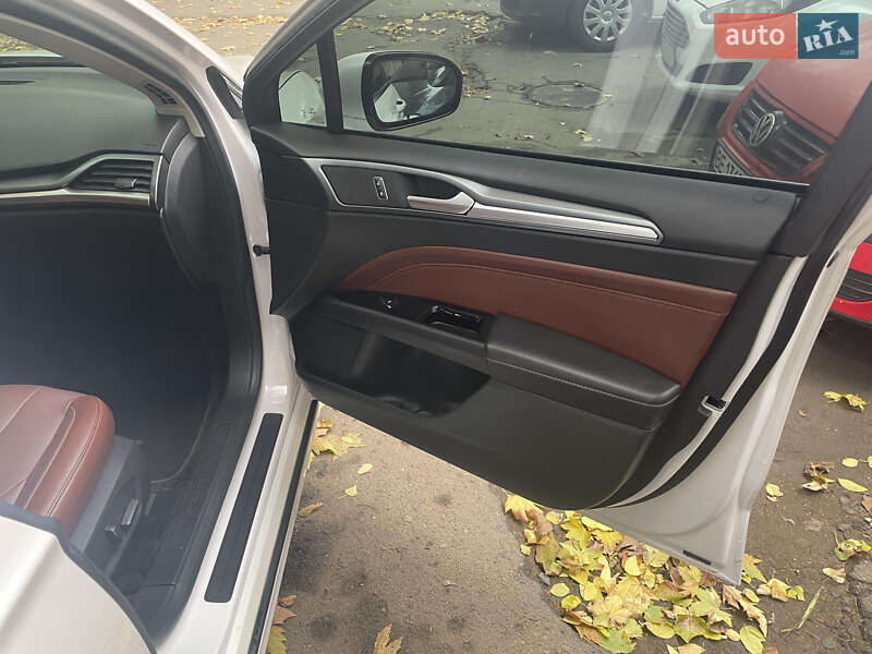 Седан Ford Fusion 2015 в Николаеве фото 15 Седан Ford Fusion 2015 в Николаеве