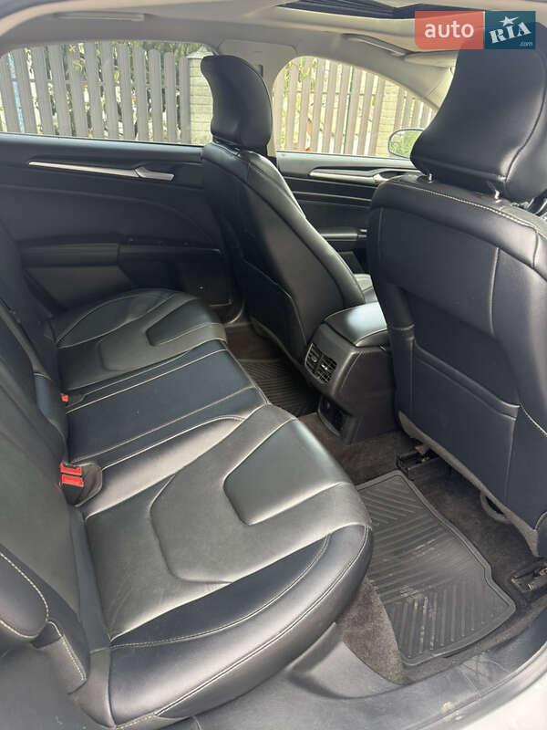 Седан Ford Fusion 2018 в Лубнах