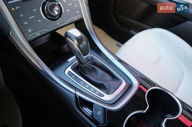 Седан Ford Fusion 2014 в Киеве фото 21 Седан Ford Fusion 2014 в Киеве