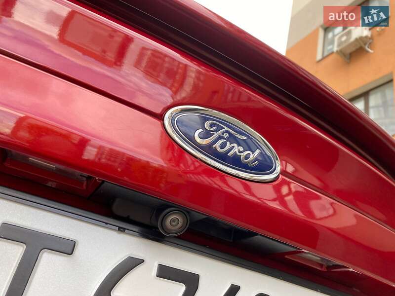 Седан Ford Fusion 2015 в Ивано-Франковске