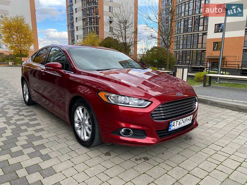 Седан Ford Fusion 2015 в Ивано-Франковске