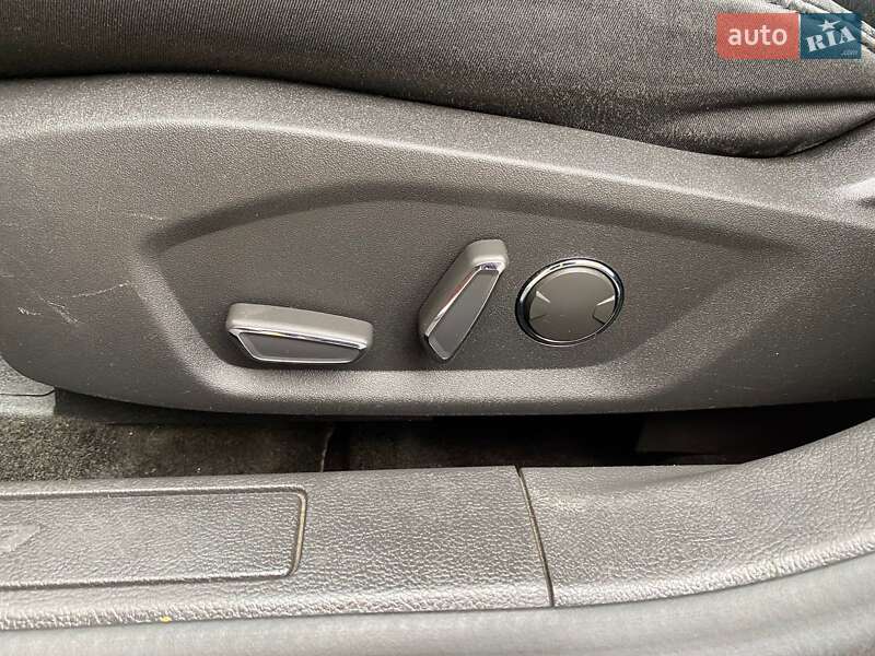 Седан Ford Fusion 2015 в Ивано-Франковске