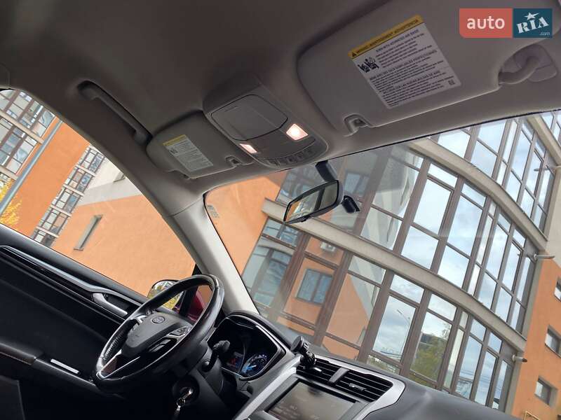 Седан Ford Fusion 2015 в Ивано-Франковске