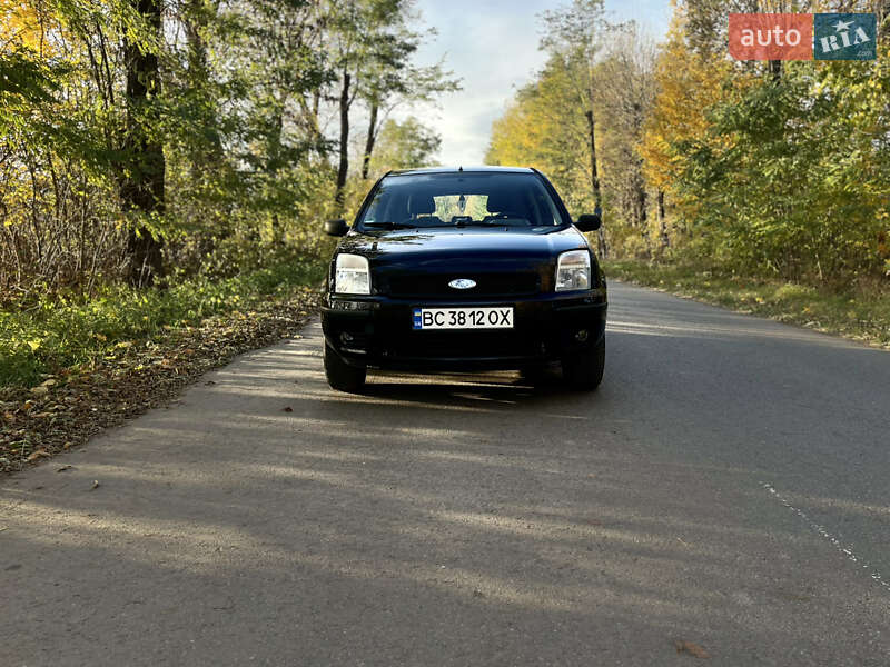 Хэтчбек Ford Fusion 2002 в Хмельницком