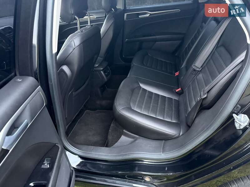 Седан Ford Fusion 2014 в Харькове