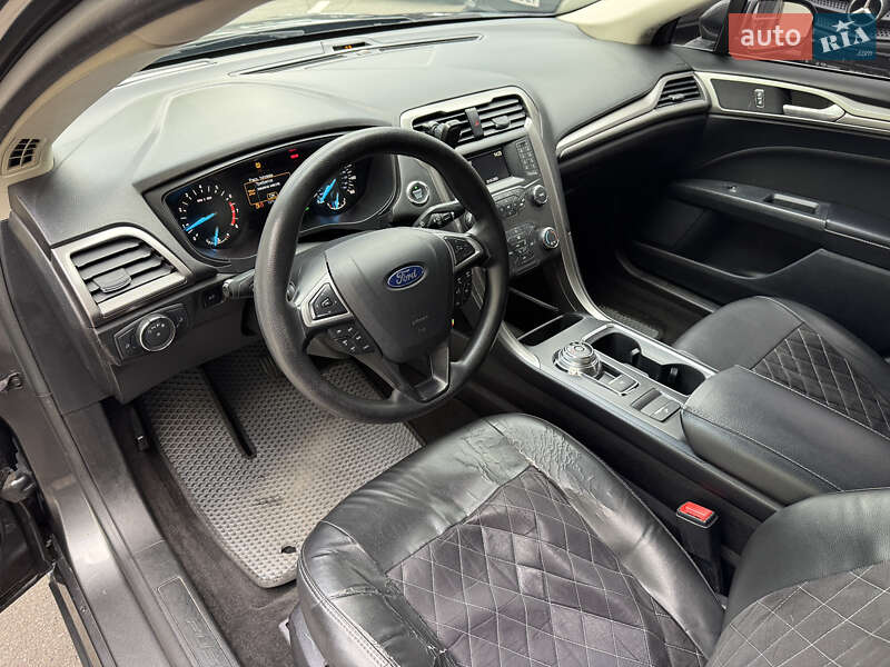 Седан Ford Fusion 2019 в Києві фото 10 Седан Ford Fusion 2019 в Києві