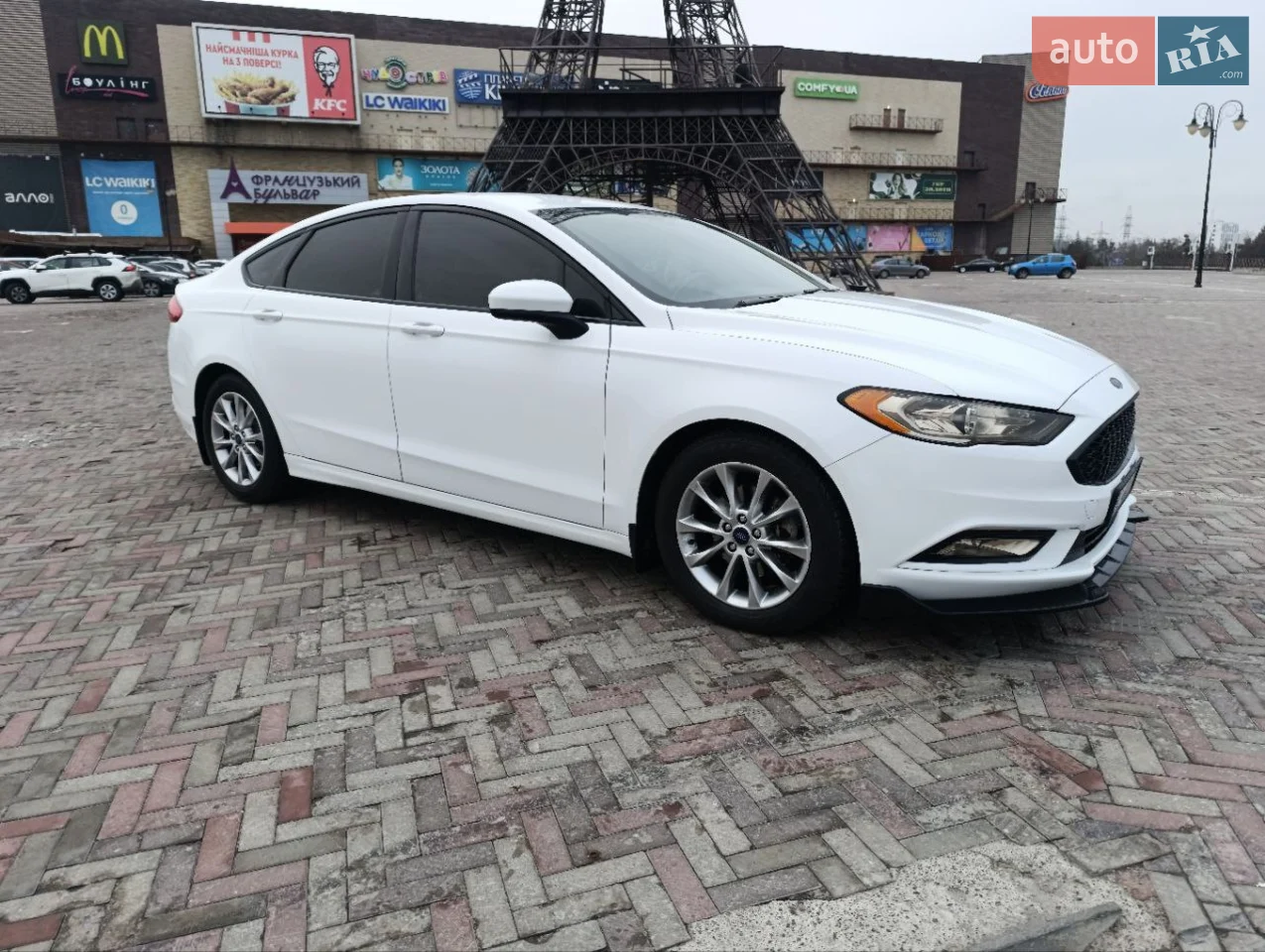 2016 Ford Fusion - мініатюра 17