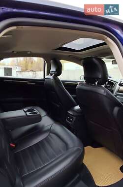 Седан Ford Fusion 2014 в Виннице