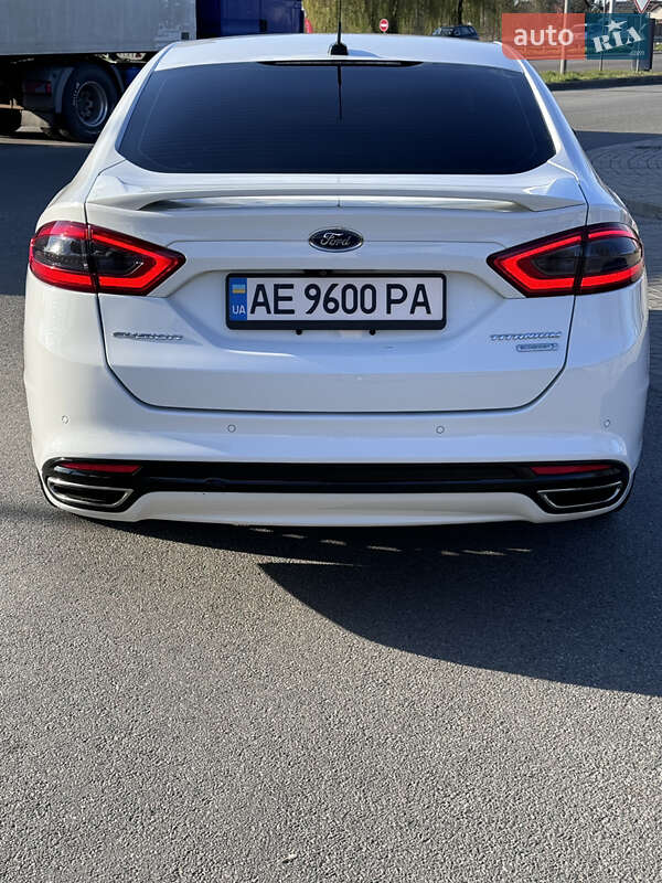 Седан Ford Fusion 2015 в Дніпрі фото 2 Седан Ford Fusion 2015 в Дніпрі