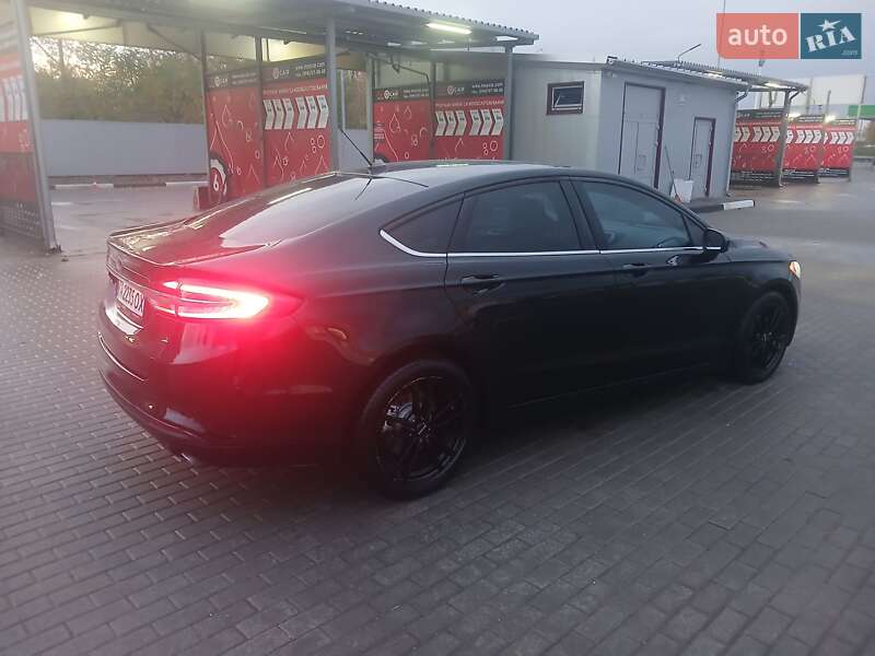 Седан Ford Fusion 2016 в Києві фото 25 Седан Ford Fusion 2016 в Києві