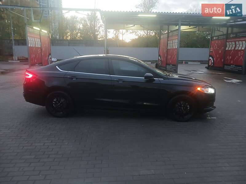Седан Ford Fusion 2016 в Києві фото 6 Седан Ford Fusion 2016 в Києві