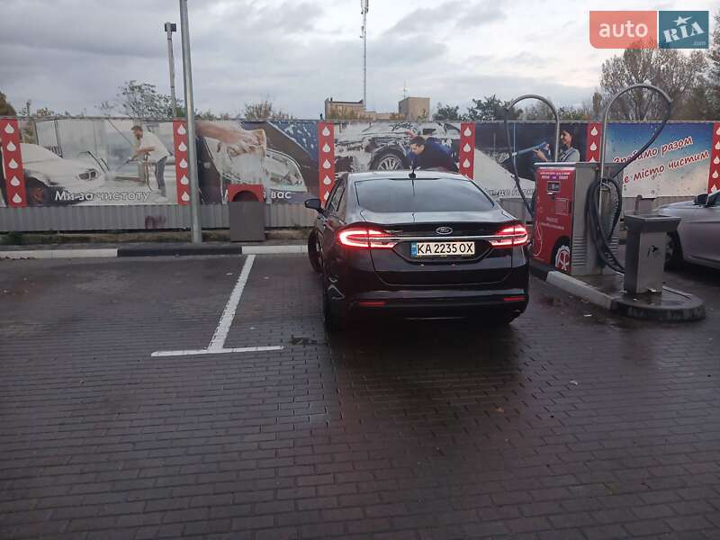 Седан Ford Fusion 2016 в Києві фото 13 Седан Ford Fusion 2016 в Києві