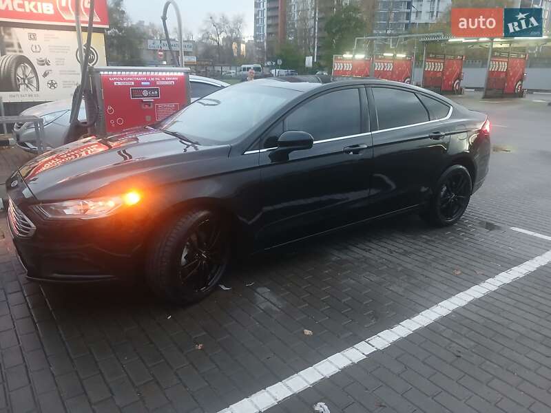 Седан Ford Fusion 2016 в Києві фото 21 Седан Ford Fusion 2016 в Києві