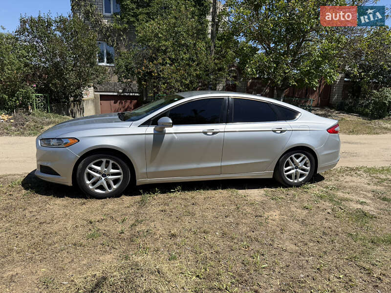 Седан Ford Fusion 2016 в Миколаєві