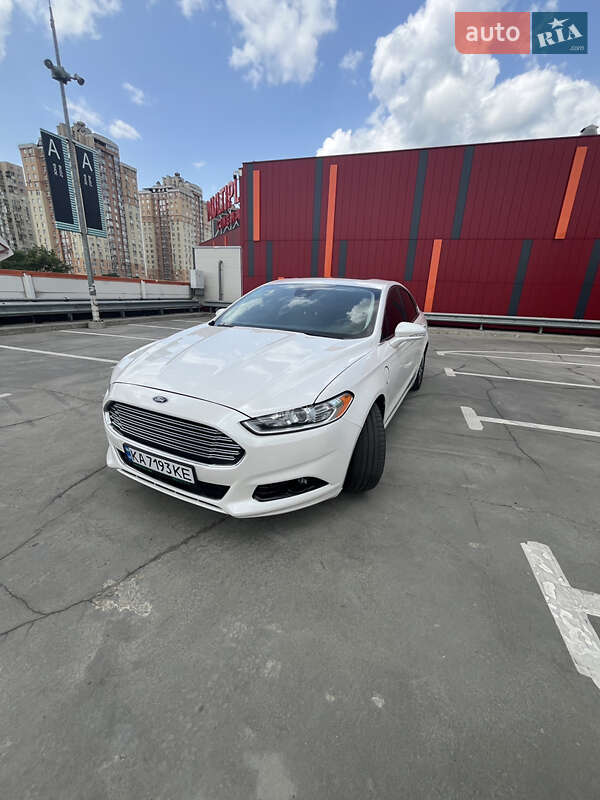 Седан Ford Fusion 2013 в Києві фото 3 Седан Ford Fusion 2013 в Києві