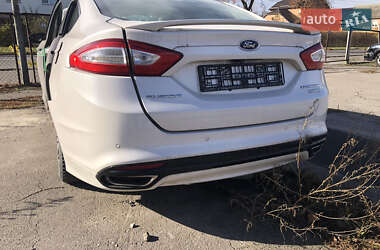 Седан Ford Fusion 2016 в Виннице