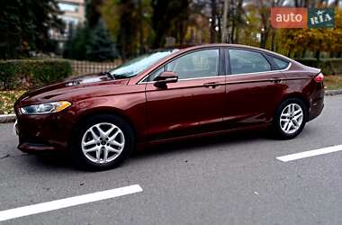Седан Ford Fusion 2015 в Запоріжжі