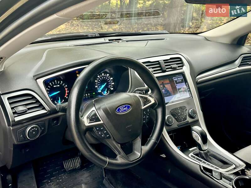 Седан Ford Fusion 2016 в Житомирі фото 2 Седан Ford Fusion 2016 в Житомирі