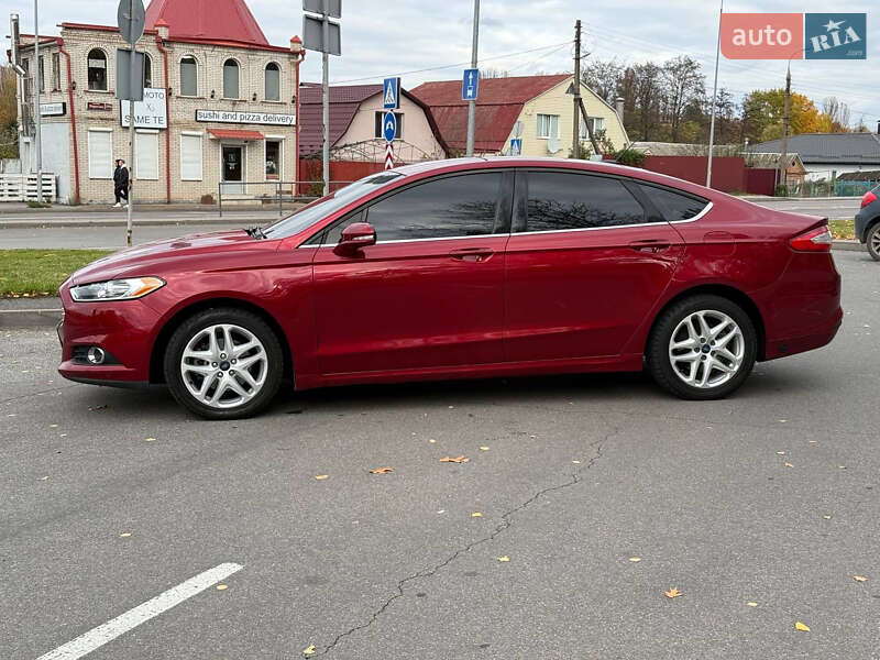Седан Ford Fusion 2013 в Вінниці