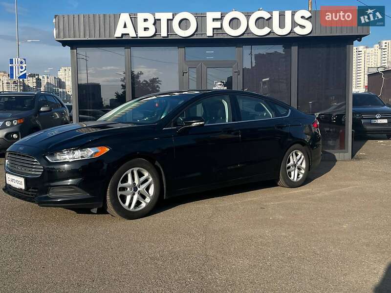 Седан Ford Fusion 2016 в Києві