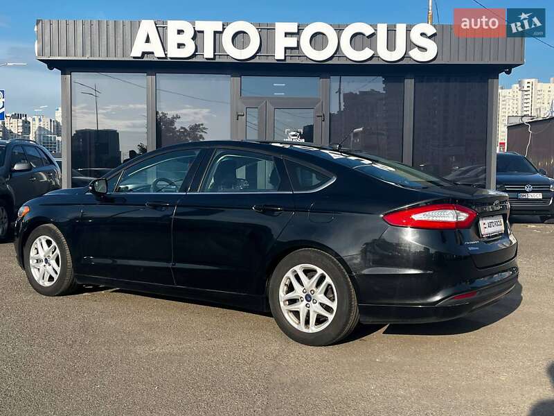 Седан Ford Fusion 2016 в Києві
