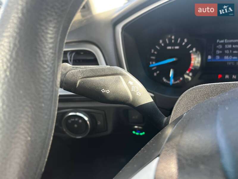 Седан Ford Fusion 2016 в Києві