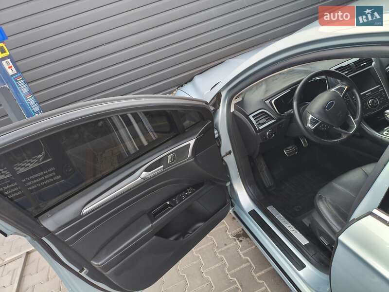 Седан Ford Fusion 2013 в Белой Церкви