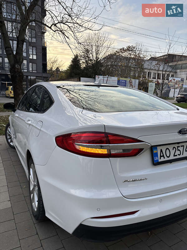 Седан Ford Fusion 2019 в Ужгороді фото 3 Седан Ford Fusion 2019 в Ужгороді