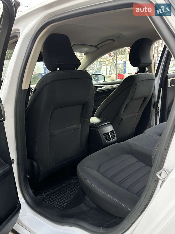 Седан Ford Fusion 2019 в Ужгороді фото 15 Седан Ford Fusion 2019 в Ужгороді